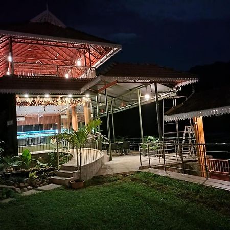 Willow Heights Athirappilly Dış mekan fotoğraf